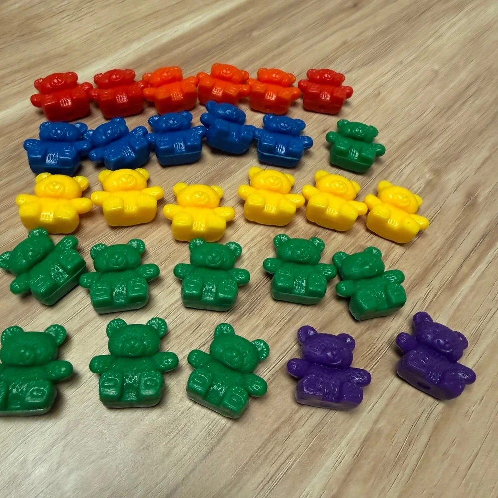 27 Piece Rainbow Counting Bears Math Manipulatives Plastic Sorting Toys Set